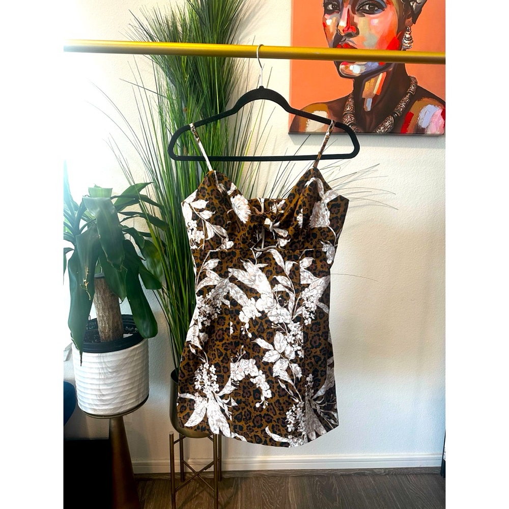 Studio F Cheetah & Floral Tie-Front Keyhole Dress - Size 8